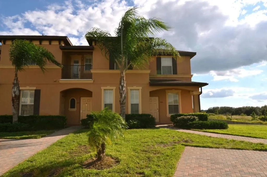 3500Cal Stunning Town Home In Regal Plams Four Corners