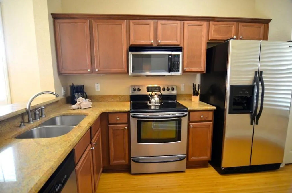 3500Cal Stunning Town Home In Regal Plams Four Corners Semesterbostad